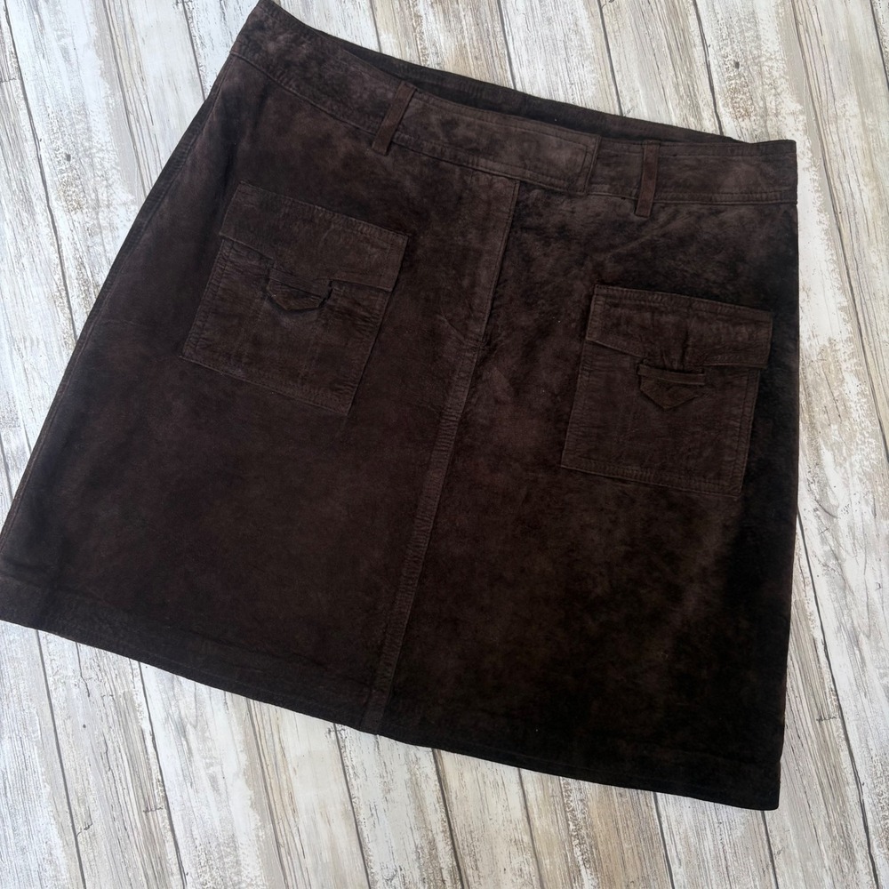 INC Suede Leather Mini Skirt 6 Brown Cargo Utility A-Line Y2K Indie Western Boho - Picture 2 of 7